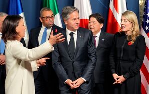 Gastgeberin in herausfordernden Zeiten: Außenministerin Baerbock empfängt in Münster ihre Amtskollegen der G7, die sich unter anderem mit den Themen Ukraine und Iran beschäftigen wollen., © Martin Meissner/POOL AP/dpa
