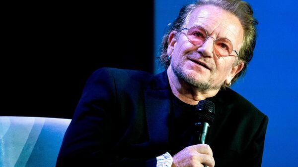 Bono hat seine Memoiren geschrieben., © Julia Nikhinson/AP/dpa