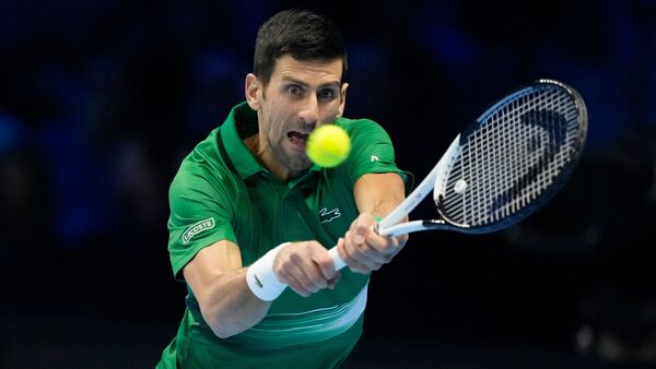 Mit einem Sieg bei den ATP-Finals würde Novak Djokovic mit dem bisherigen Rekordhalter Roger Federer gleichziehen., © Antonio Calanni/AP/dpa